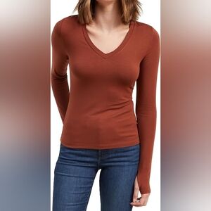 Women's V-Neck Long Sleeve Top - Brown